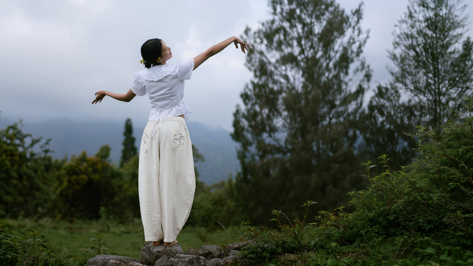 Introducing the ultra light.Bubblin’ Air Pants